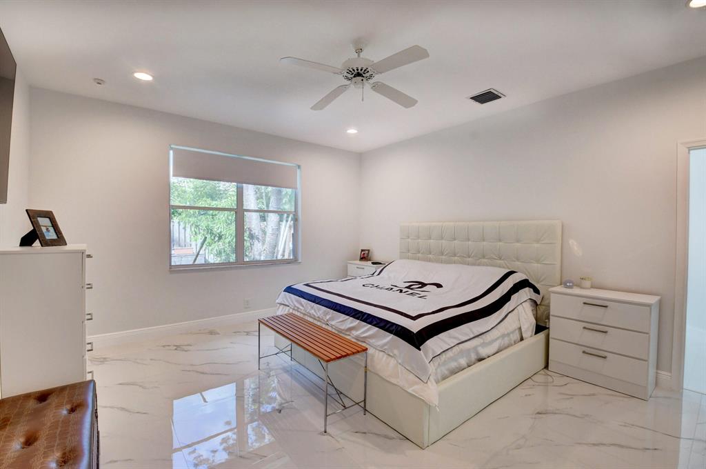 6661 NW 24th Terrace