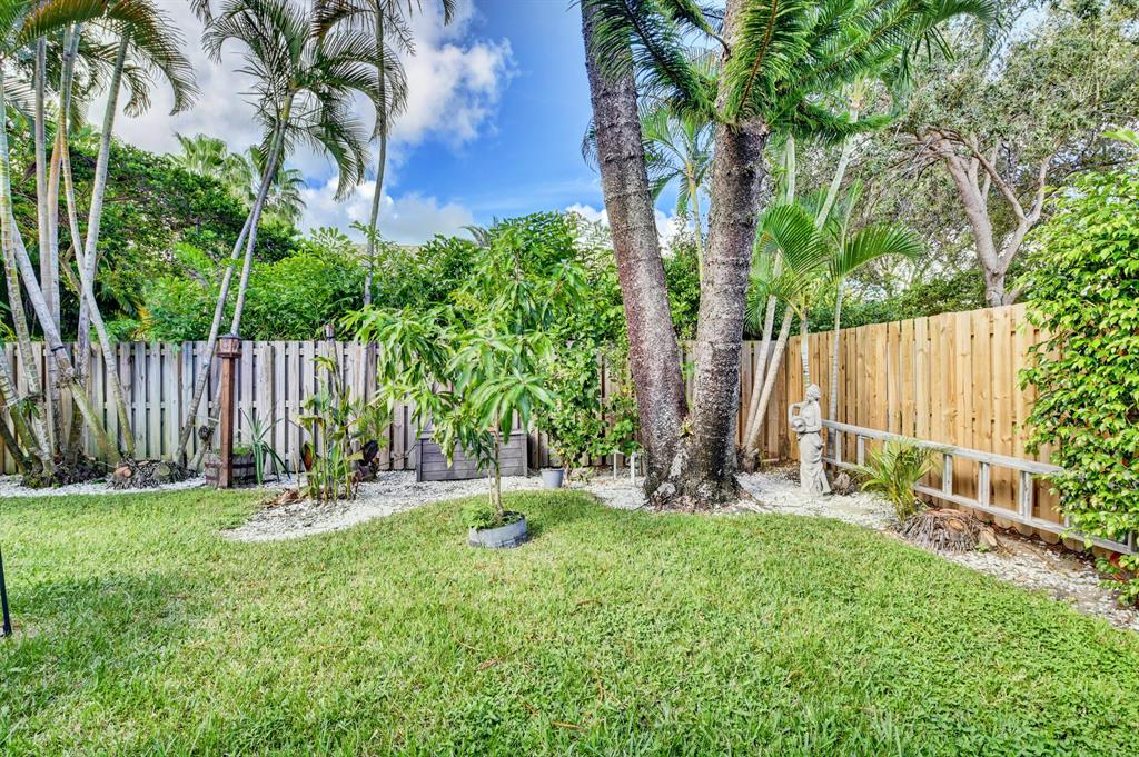 6661 NW 24th Terrace