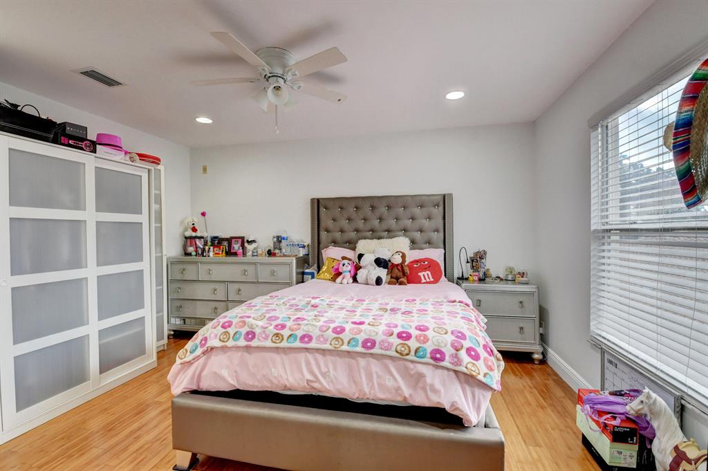 6661 NW 24th Terrace