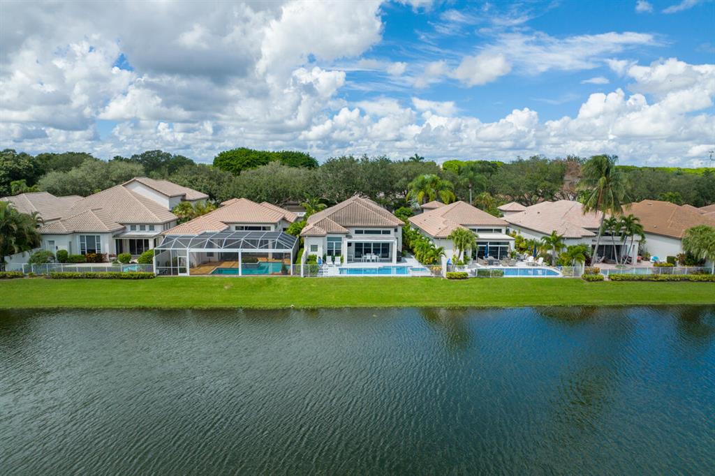 5824 NW 25th Terrace