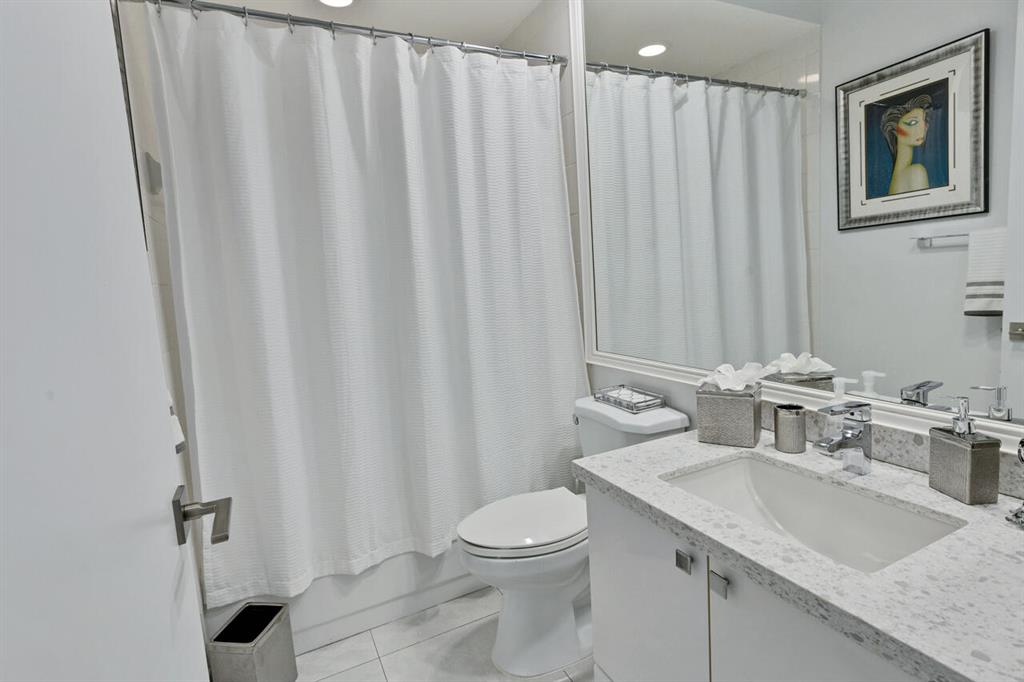 5824 NW 25th Terrace