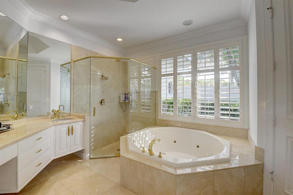 2625 NW 64th Boulevard