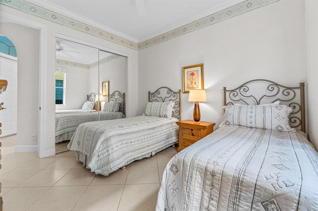 16814 Knightsbridge Lane