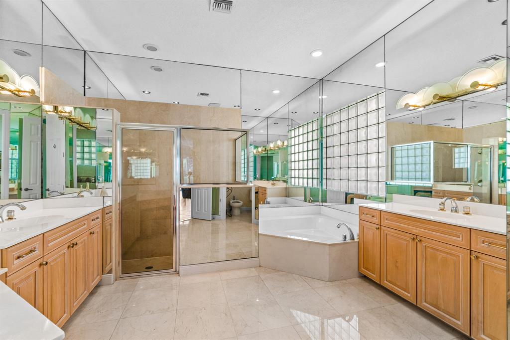 16814 Knightsbridge Lane