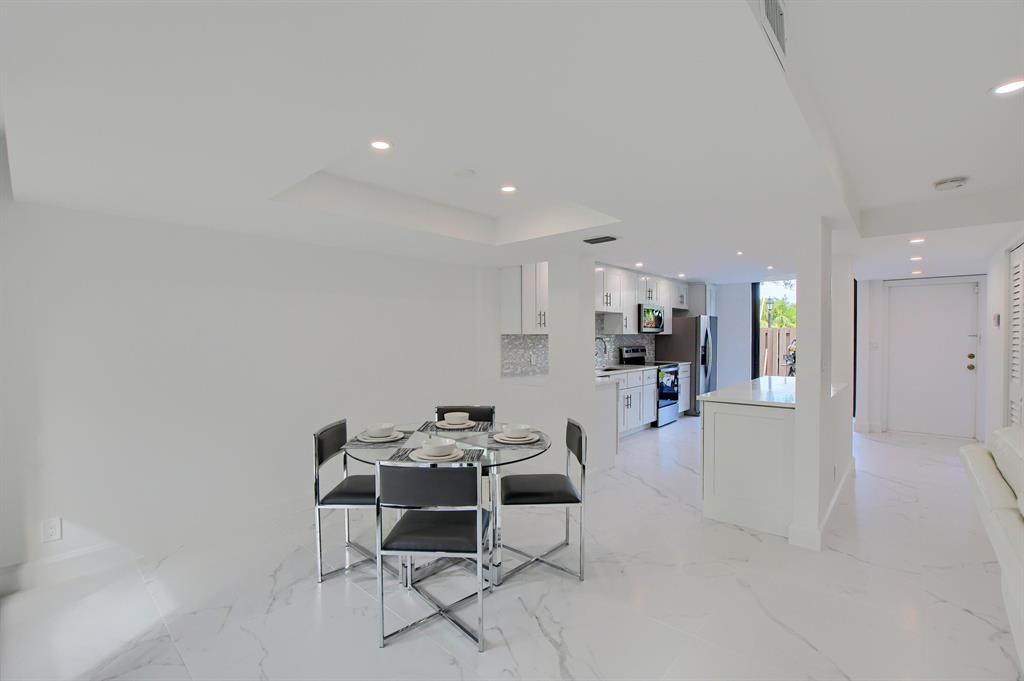 3707 Bridgewood Drive