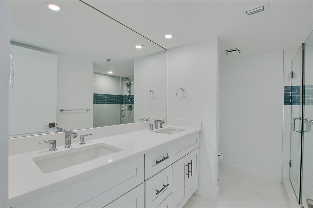 3707 Bridgewood Drive