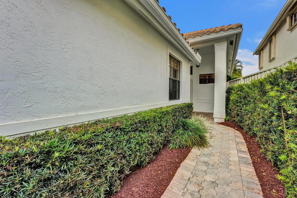 6335 NW 24th Avenue