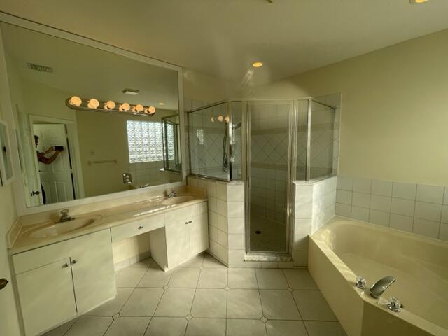 5834 Via De La Plata Circle