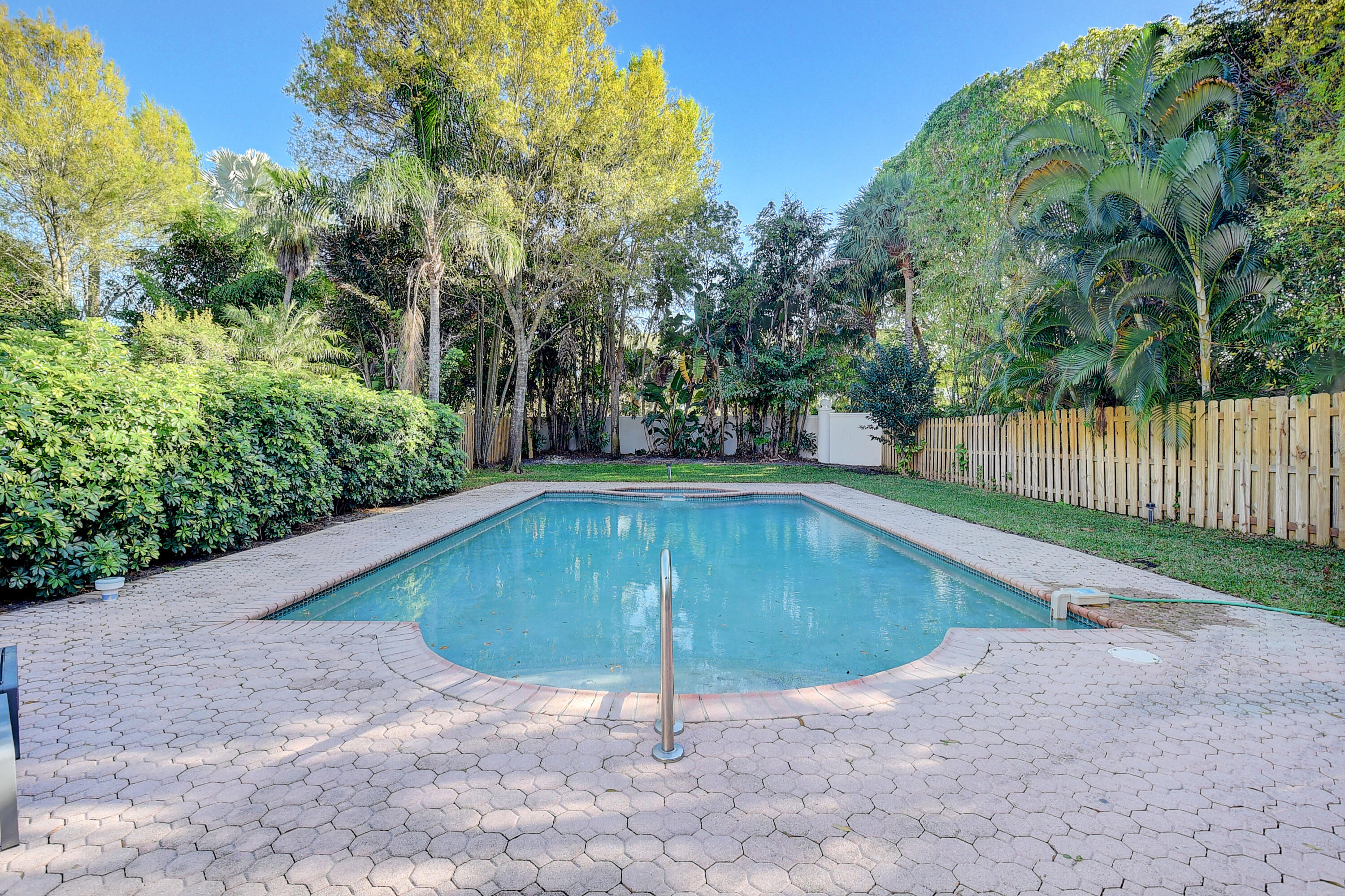 2464 NW 66th Drive
