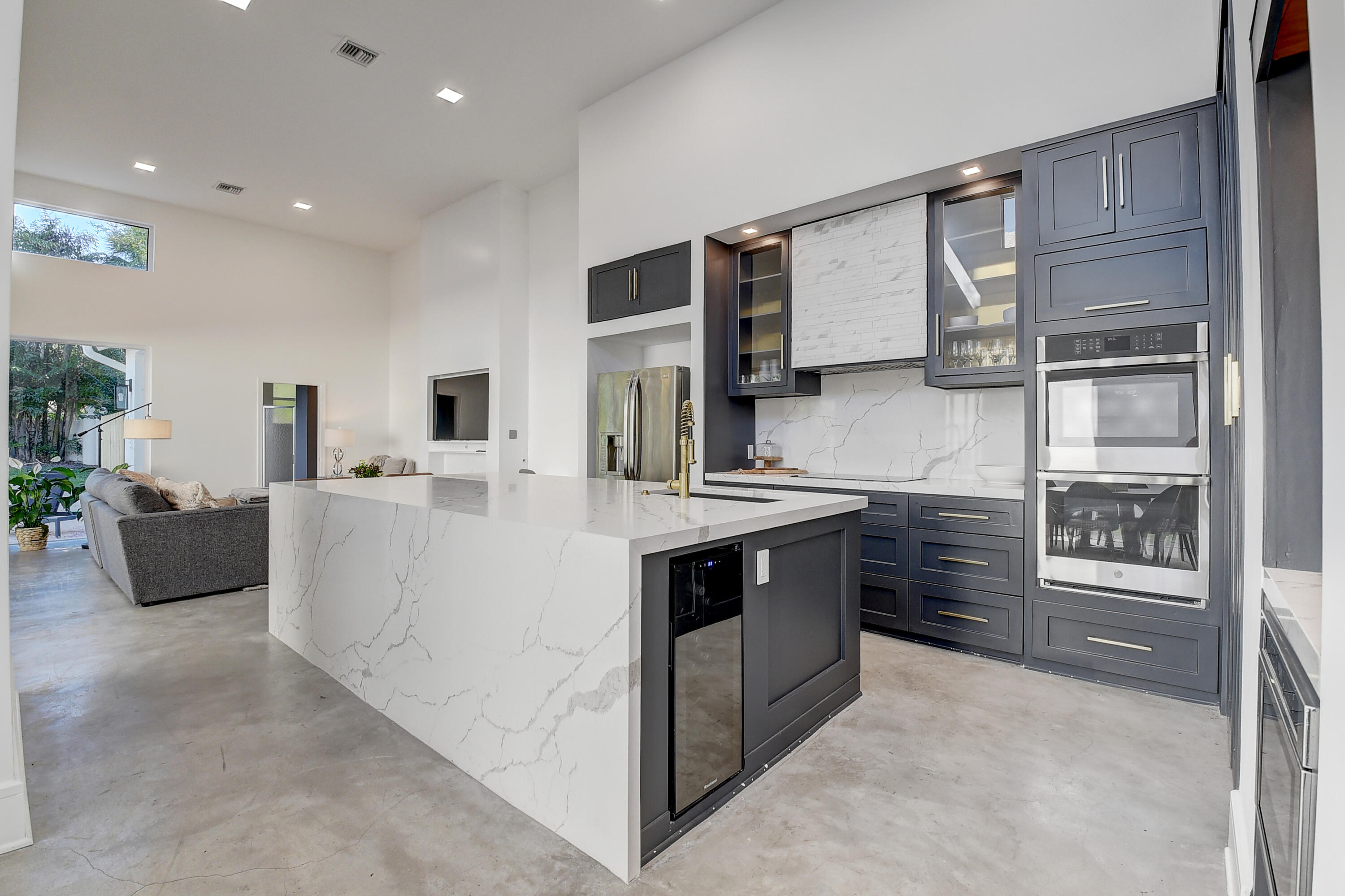 2464 NW 66th Drive