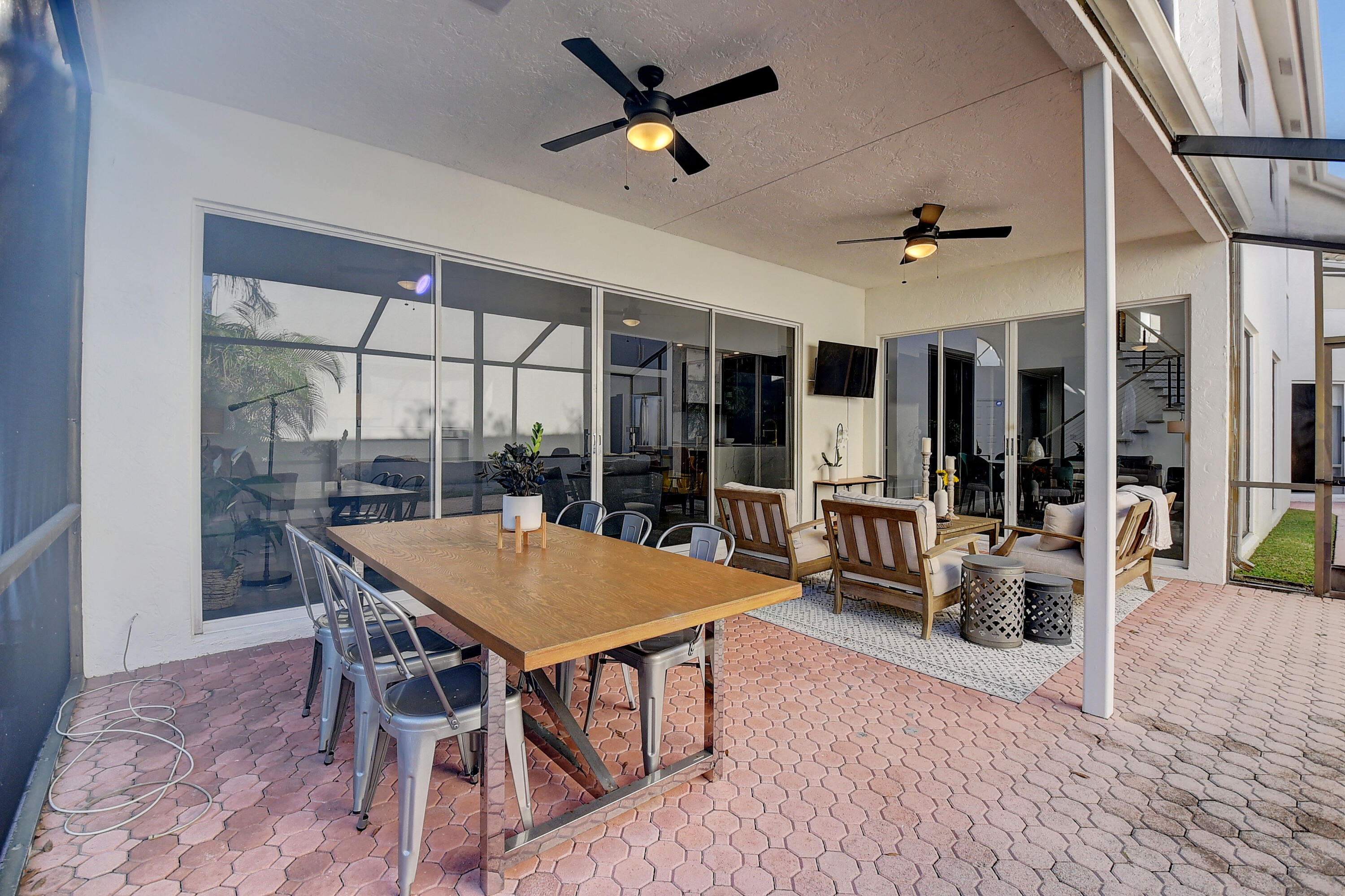 2464 NW 66th Drive