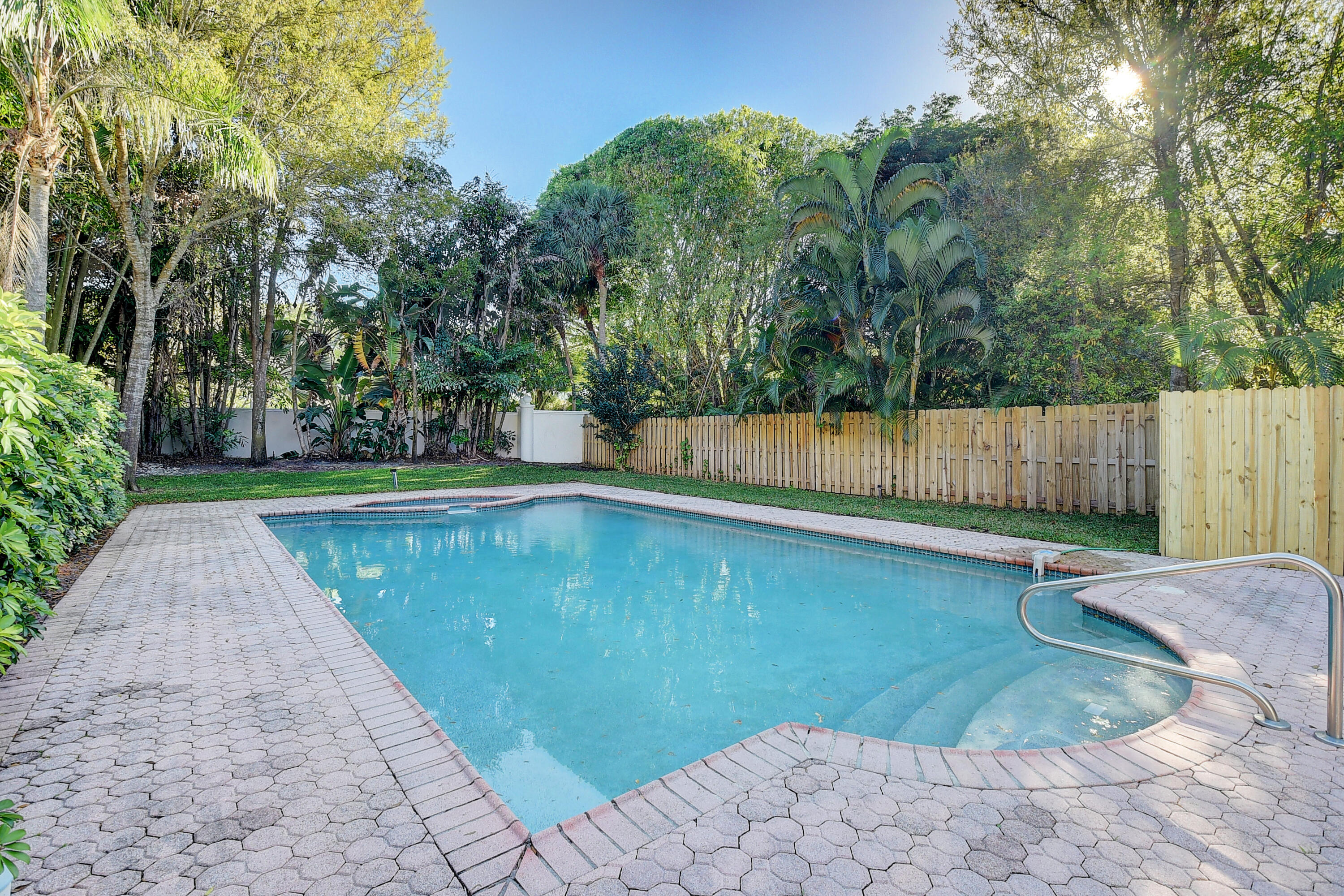 2464 NW 66th Drive