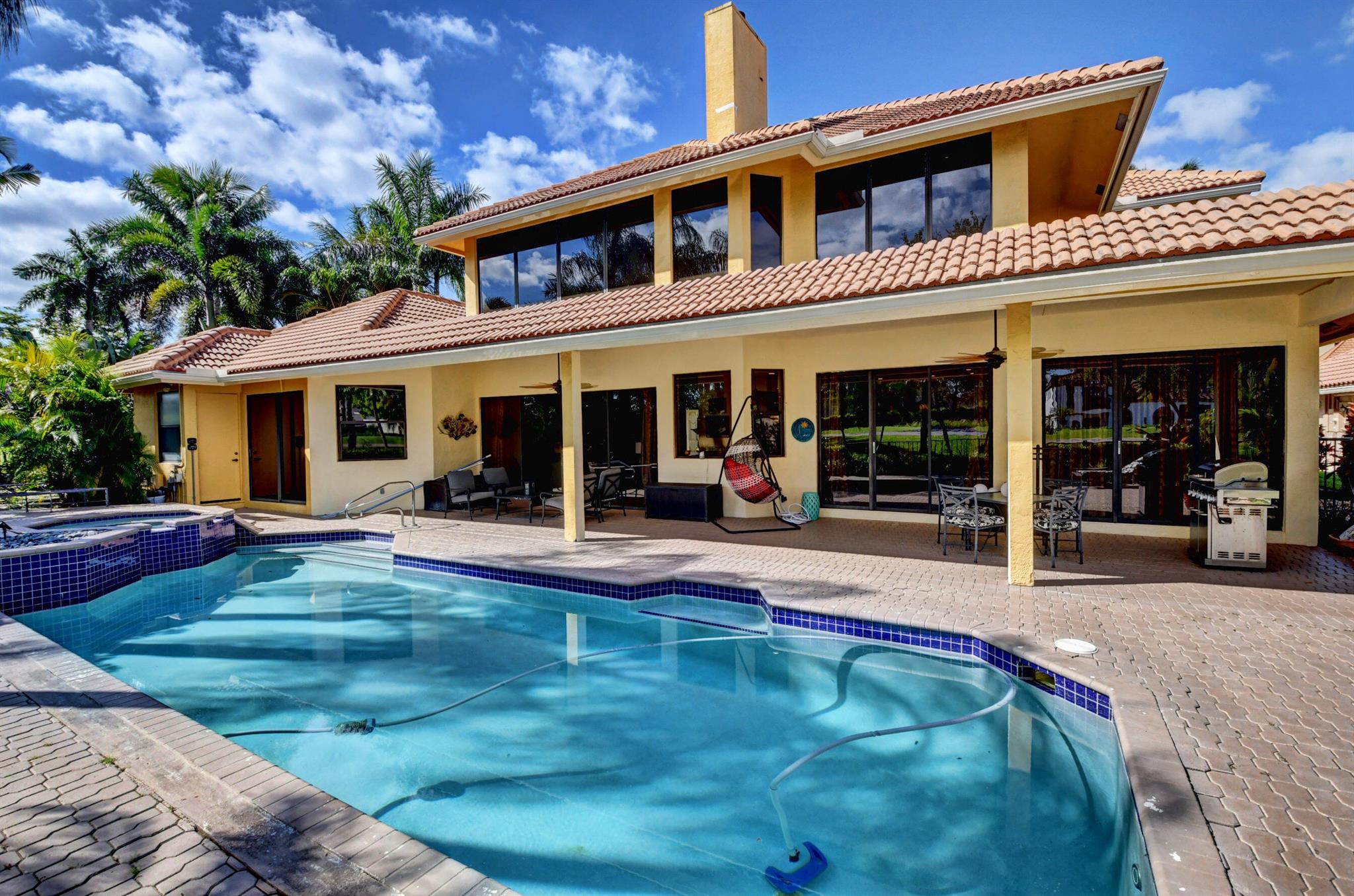 17032 Northway Circle