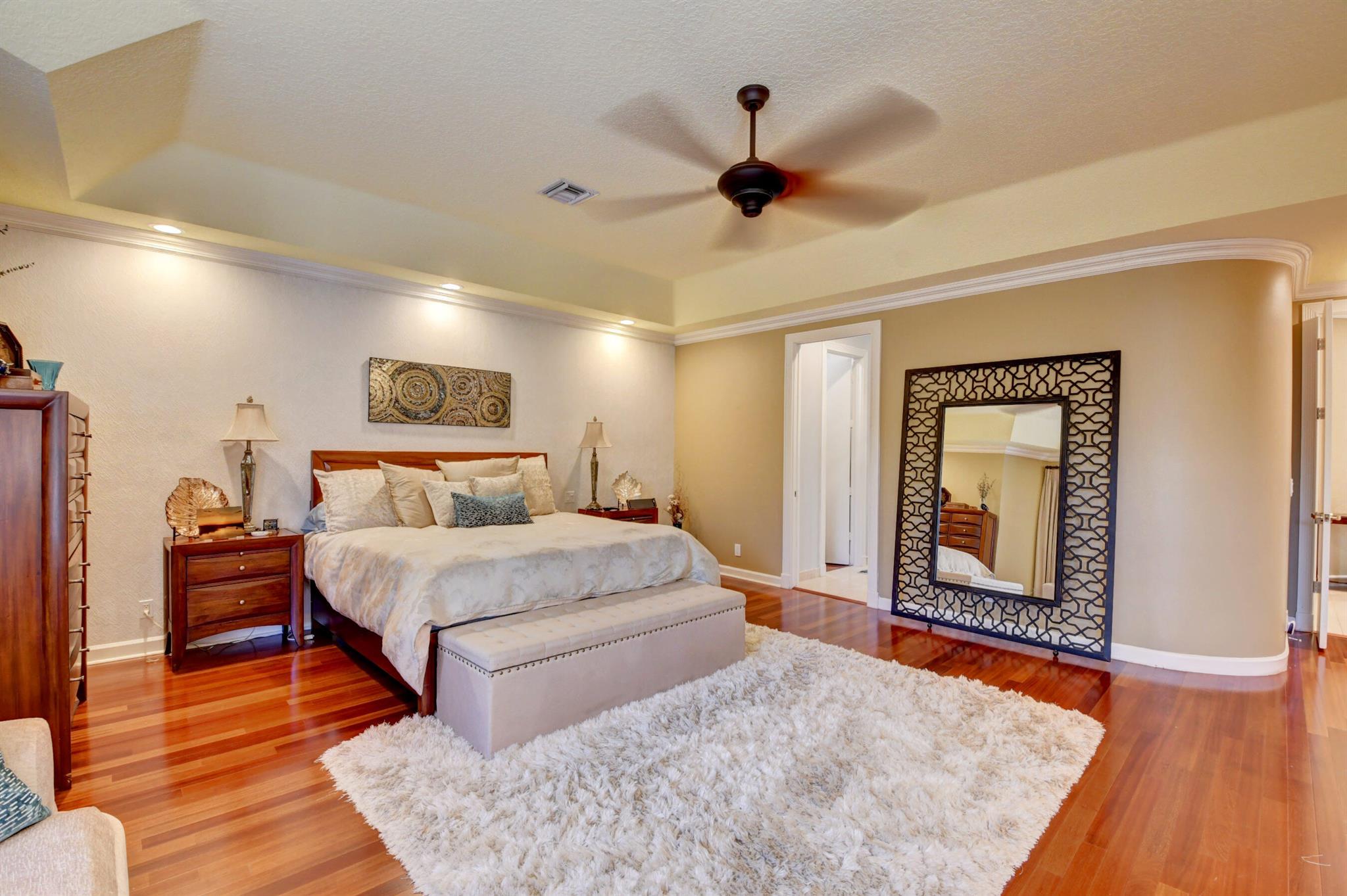 17032 Northway Circle