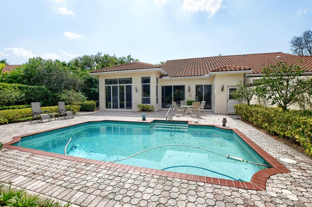 5770 NW 24th Ter Terrace