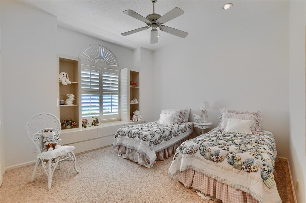 5770 NW 24th Ter Terrace