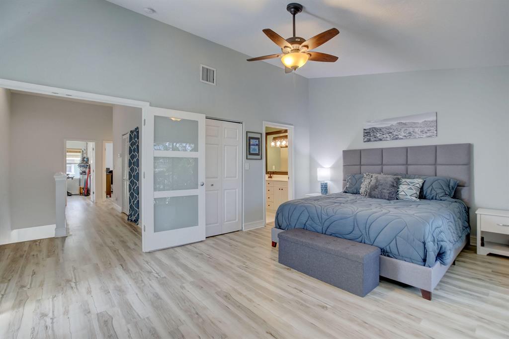 1767 NE 4th Avenue Unit: E4