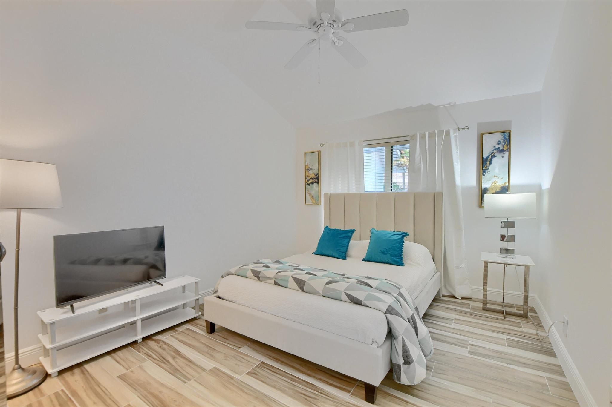 2059 NW 53rd Street