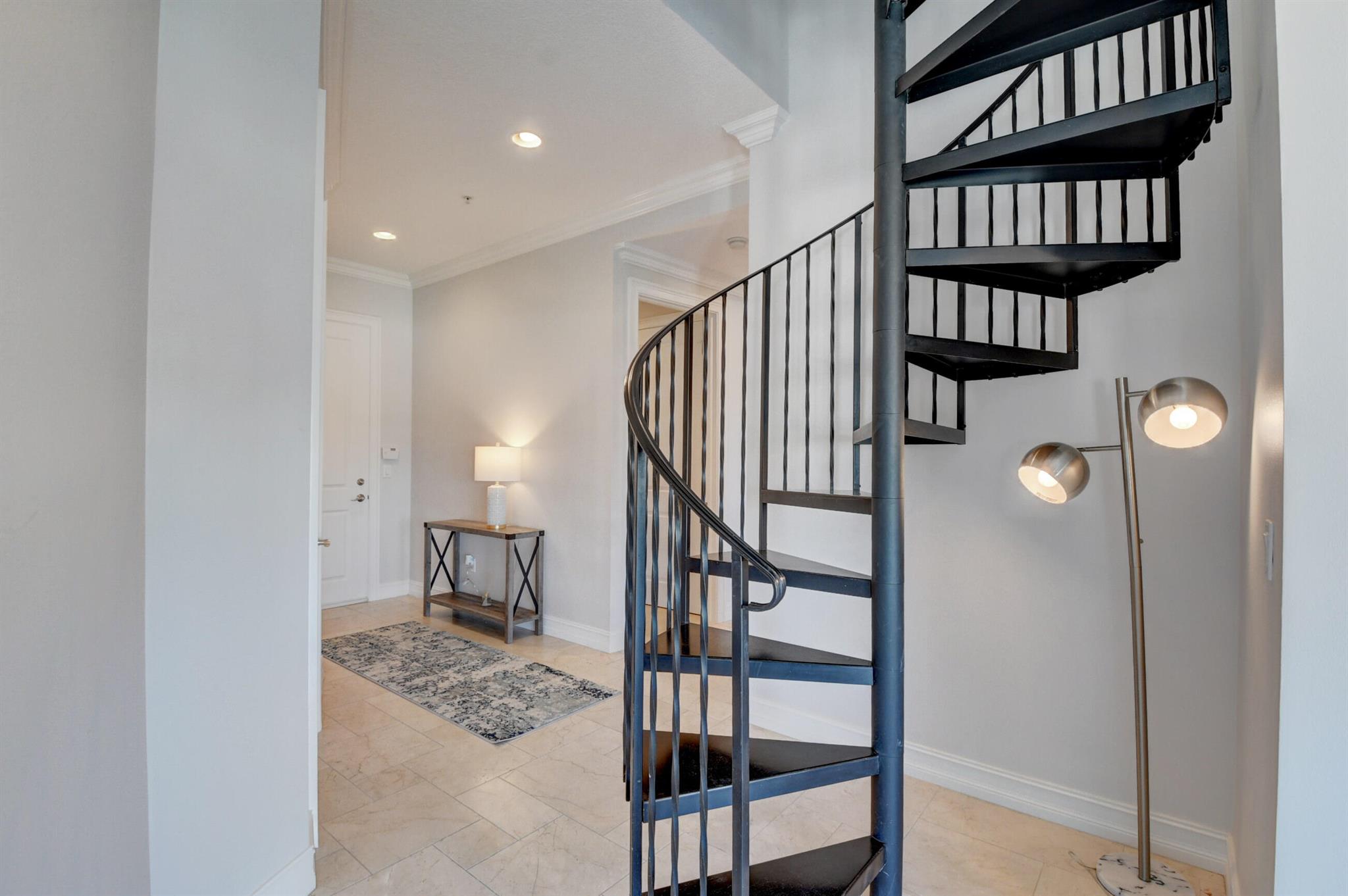 12 SE 1st Avenue Unit: 304