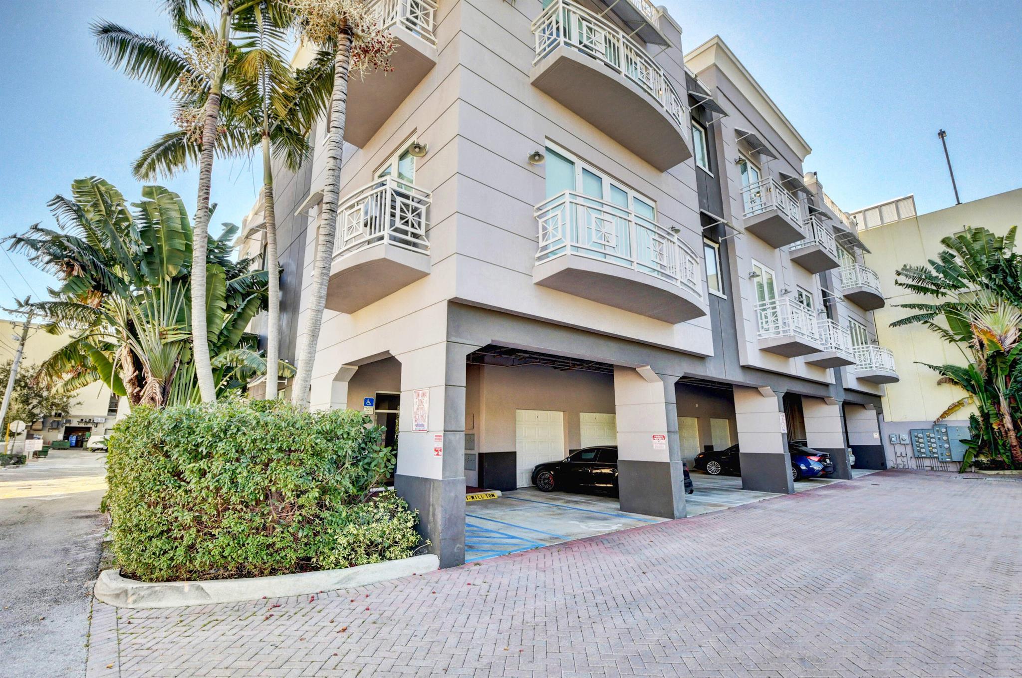 12 SE 1st Avenue Unit: 304