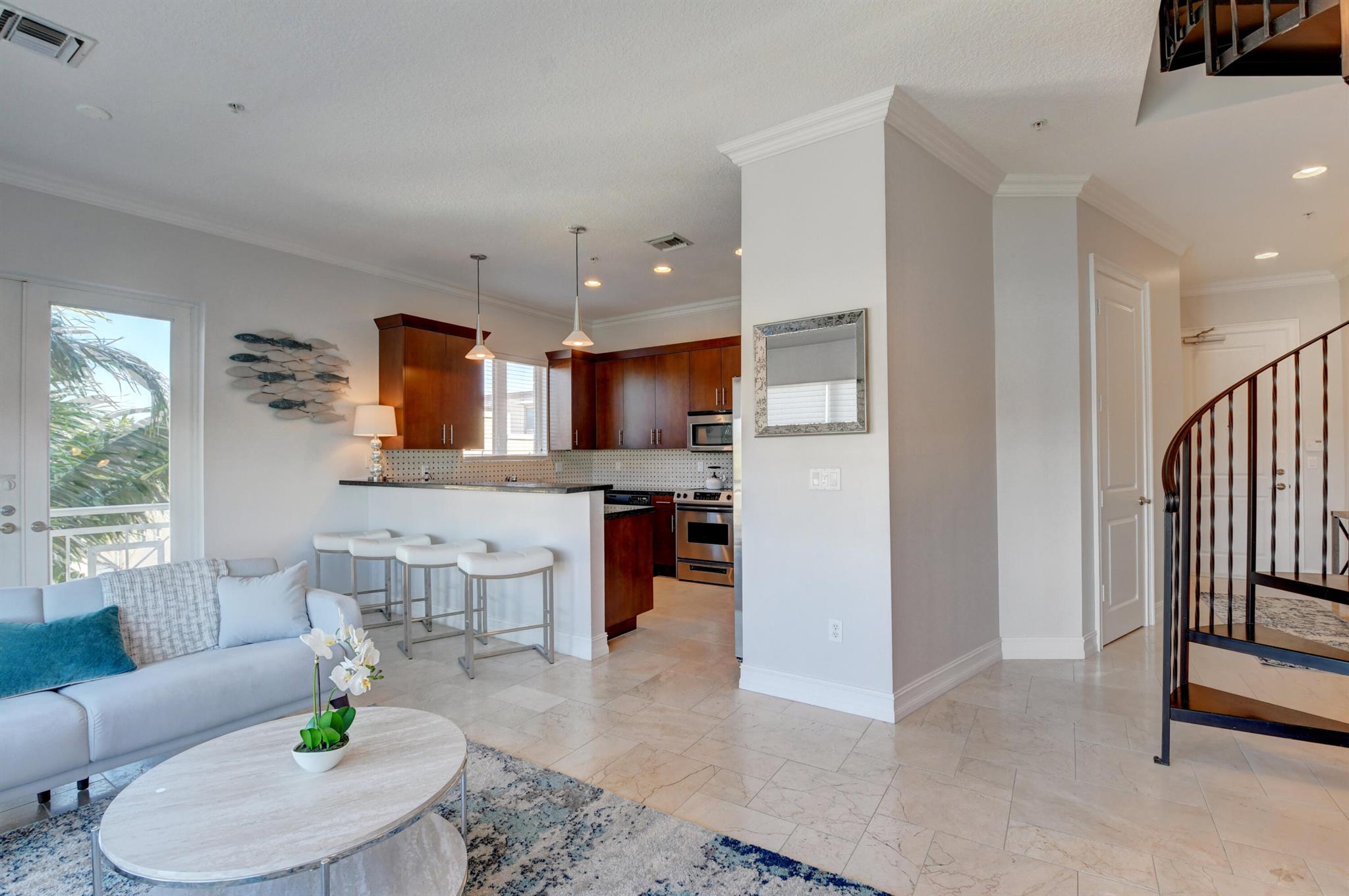 12 SE 1st Avenue Unit: 304