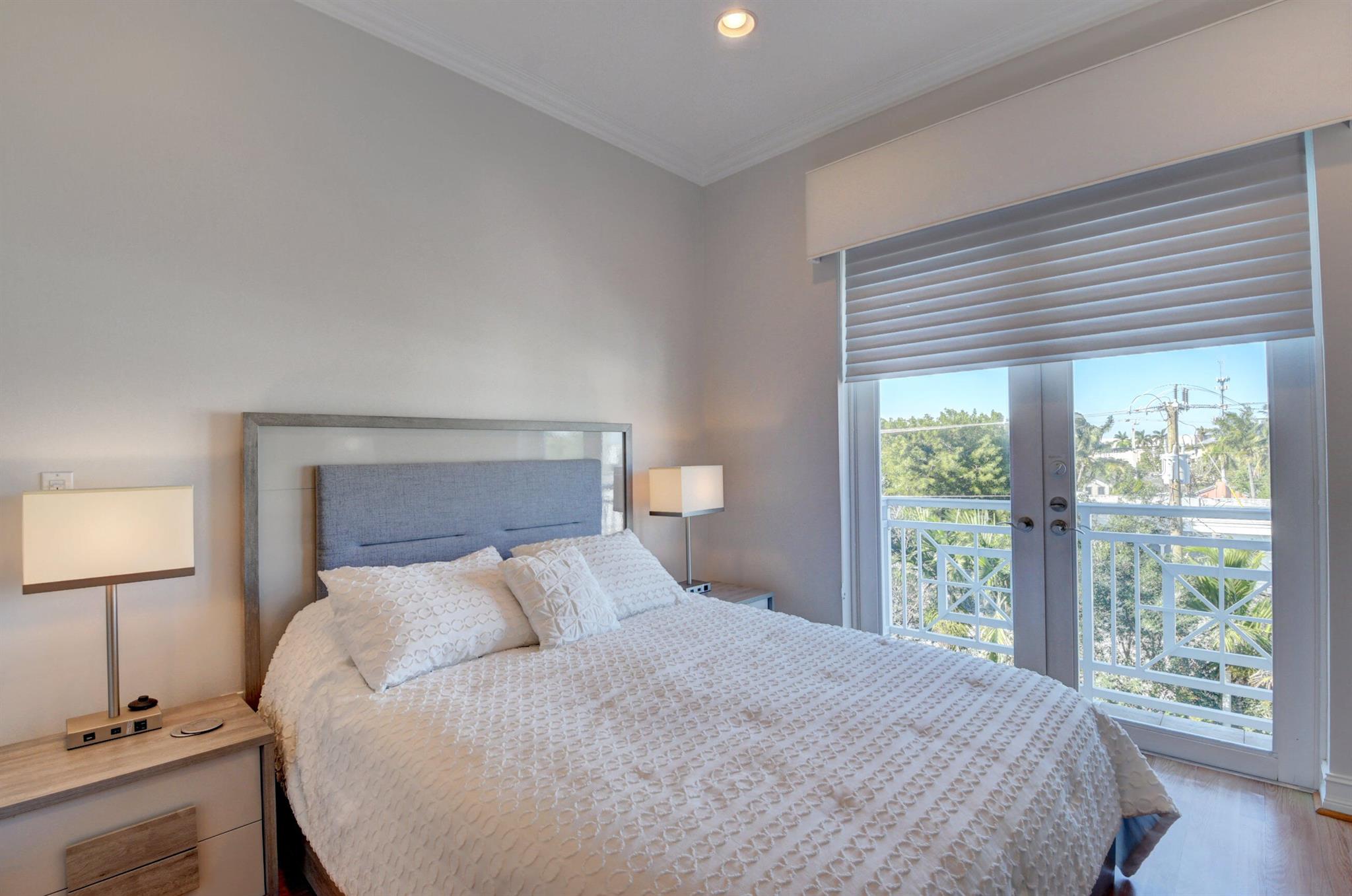 12 SE 1st Avenue Unit: 304