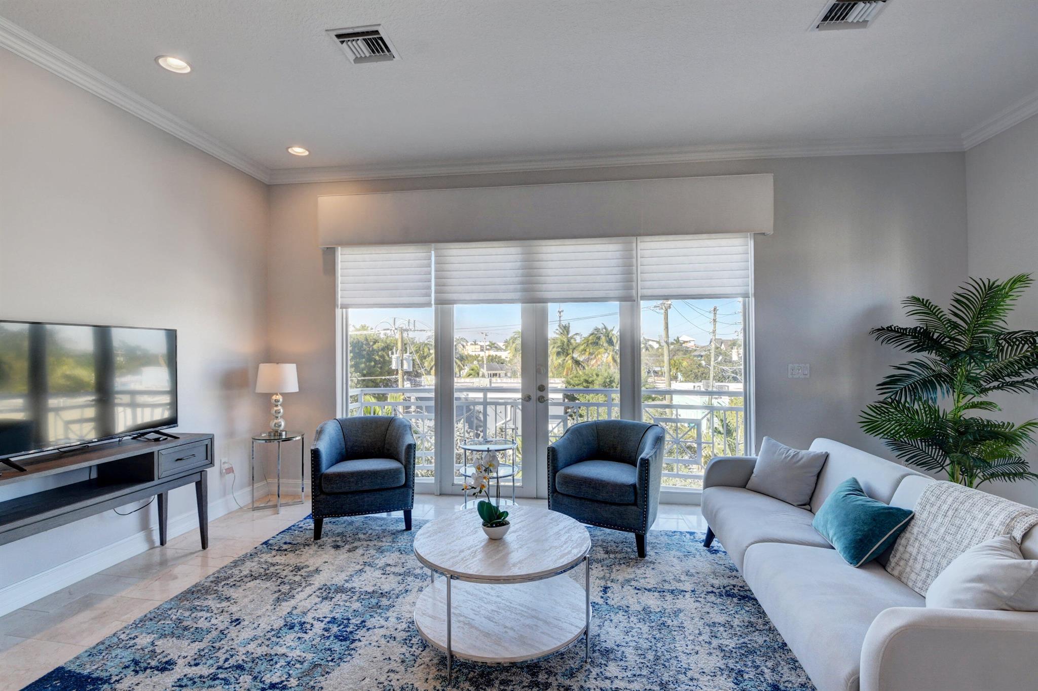 12 SE 1st Avenue Unit: 304