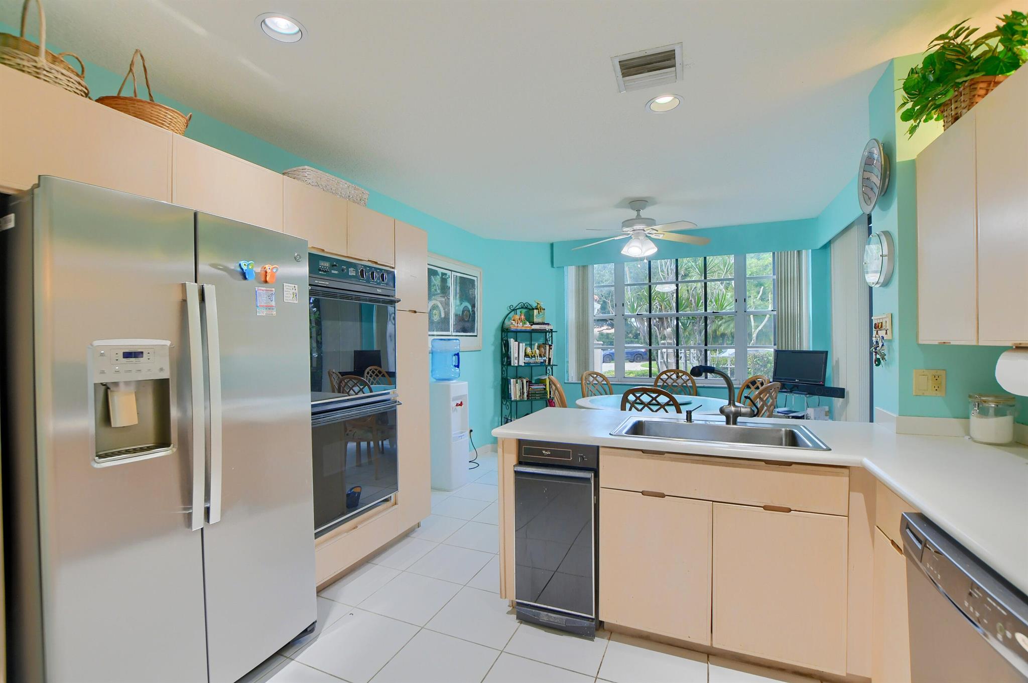 5607 NW 24th Terrace