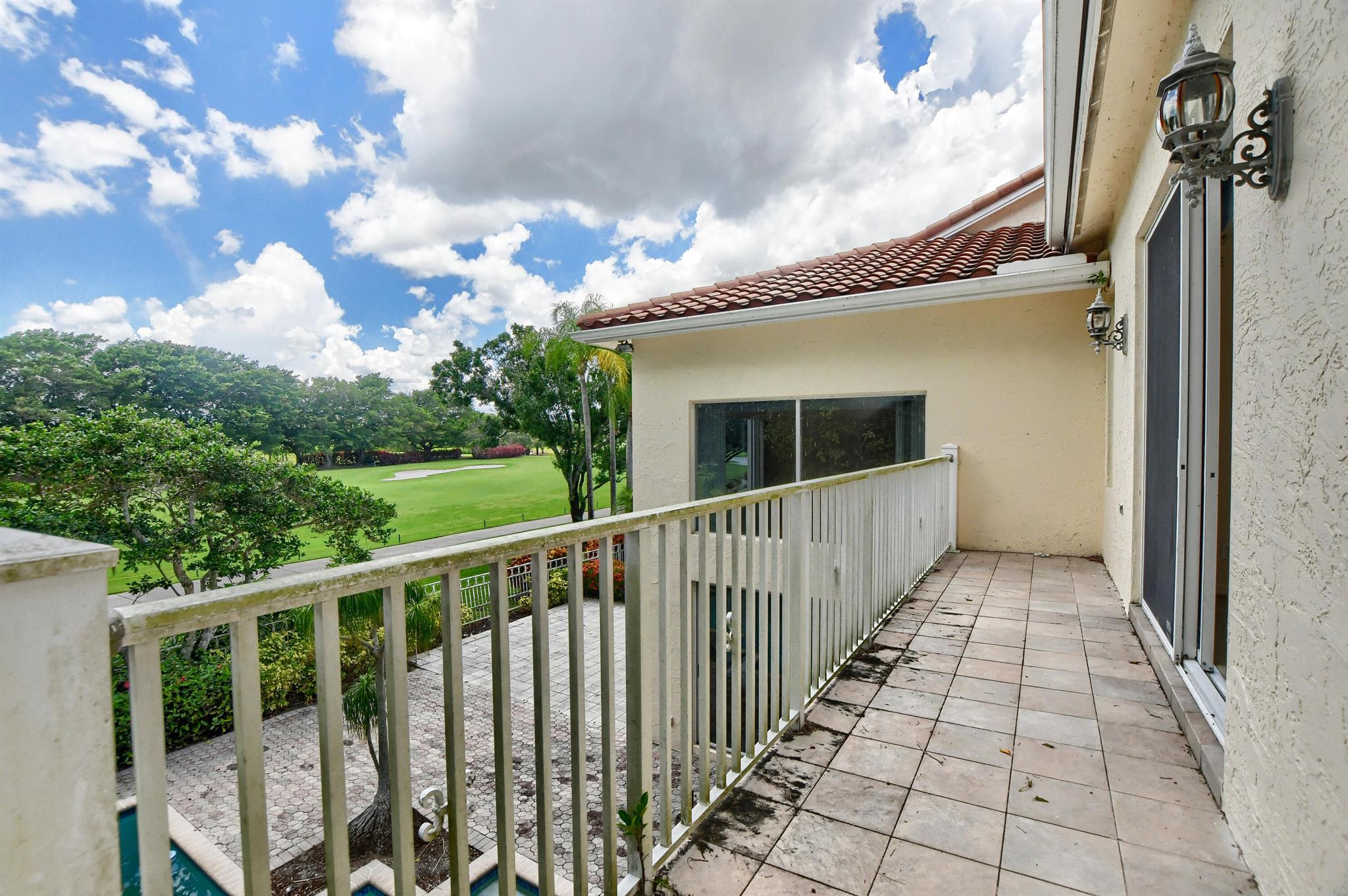 5607 NW 24th Terrace