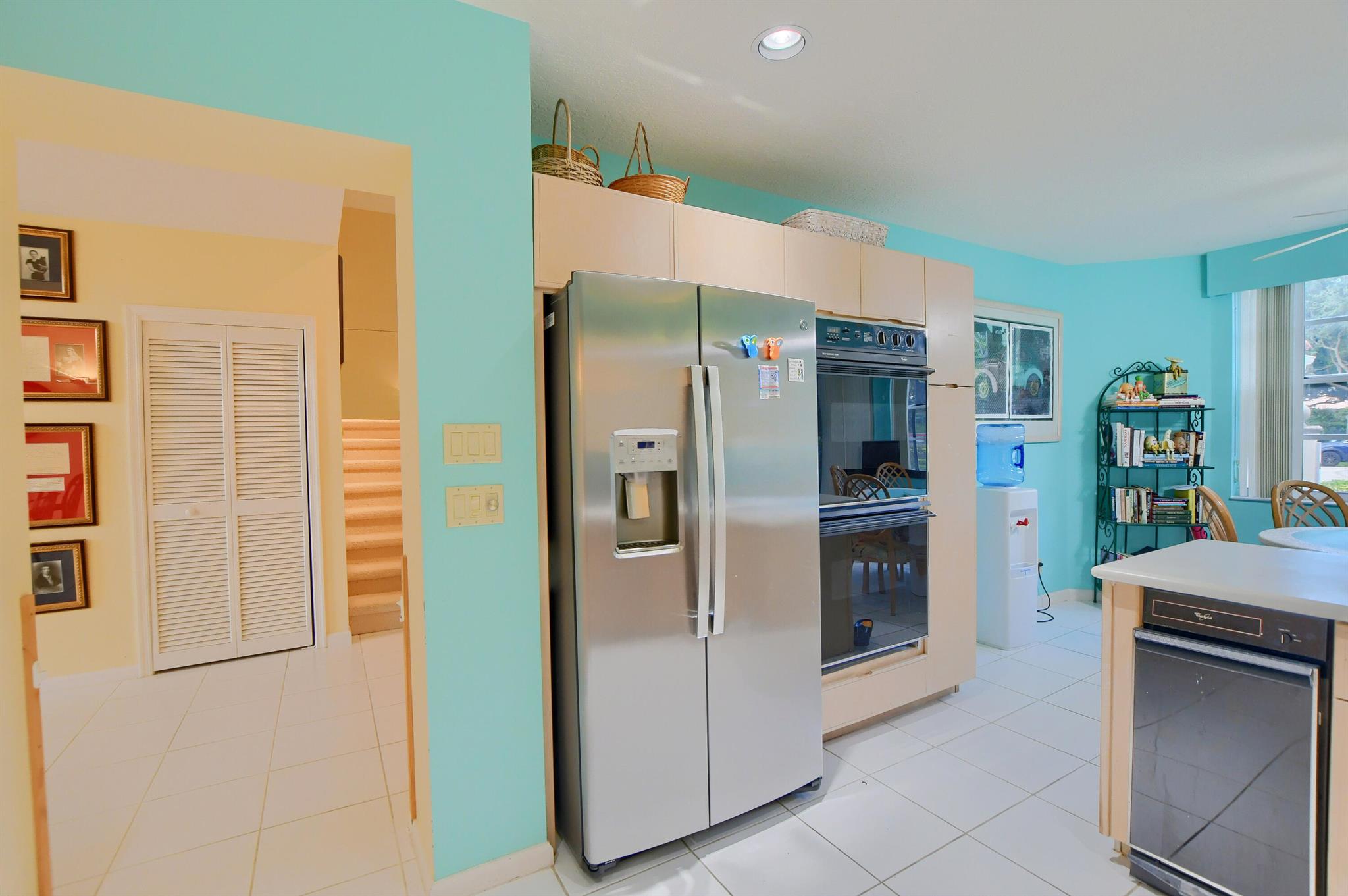 5607 NW 24th Terrace