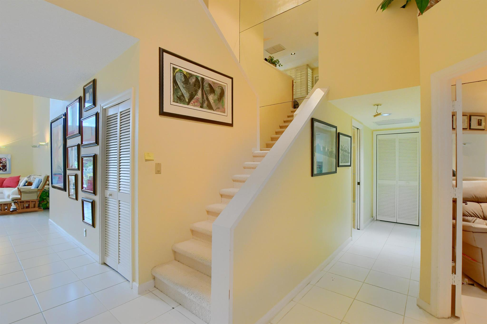 5607 NW 24th Terrace