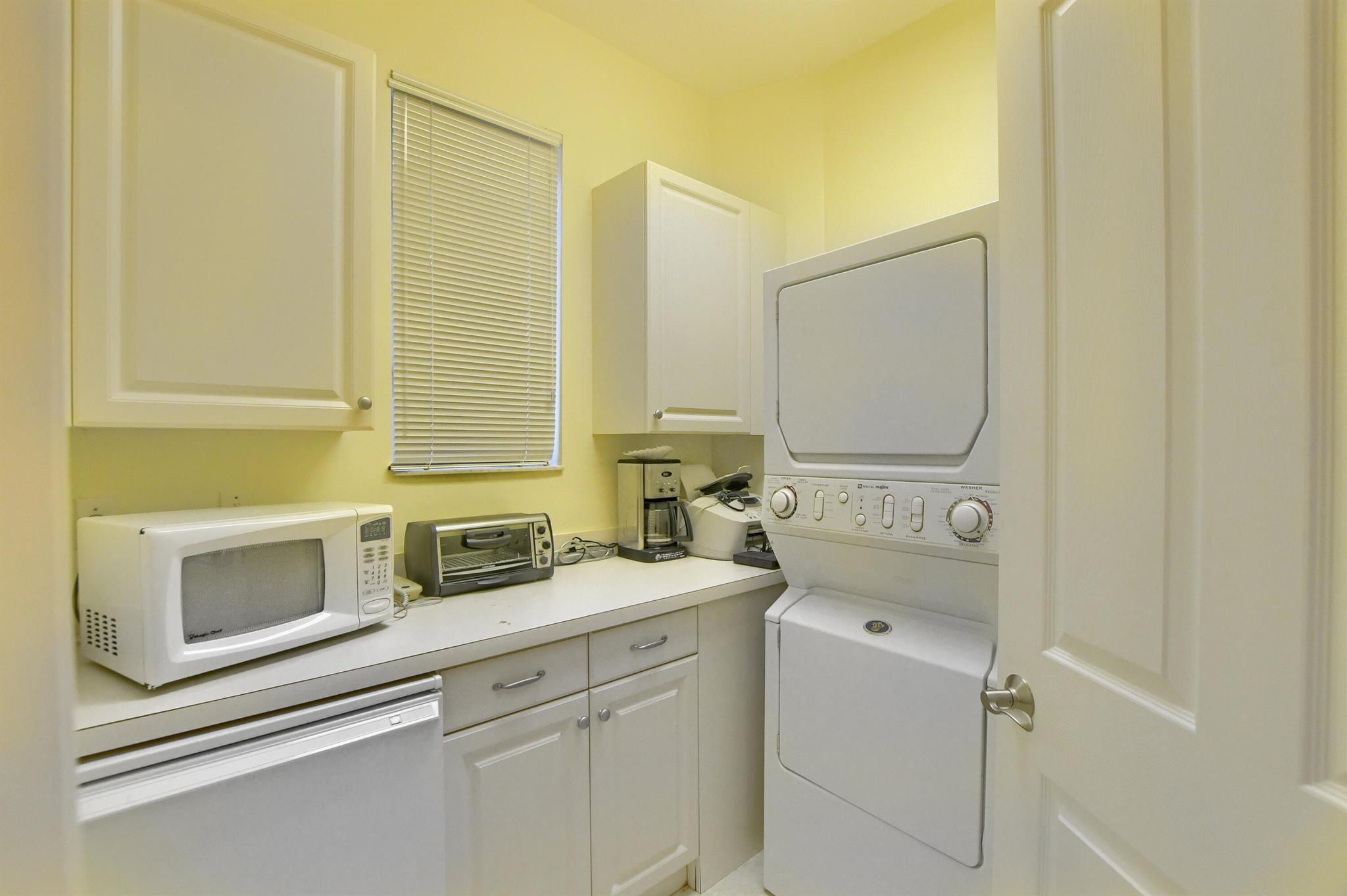 5607 NW 24th Terrace