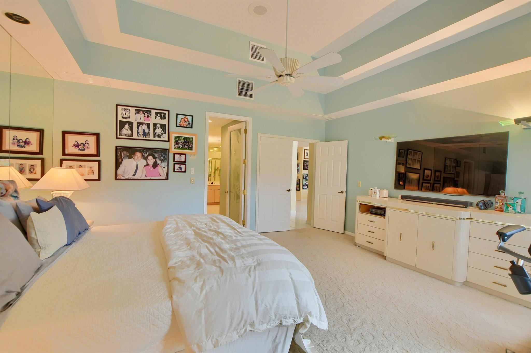 5607 NW 24th Terrace