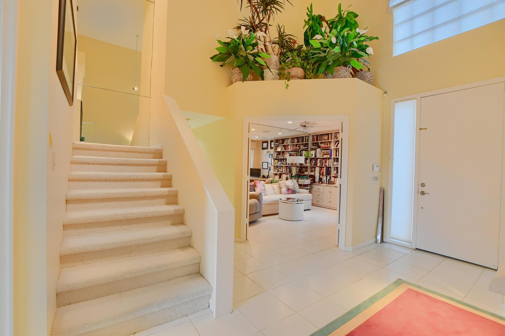 5607 NW 24th Terrace