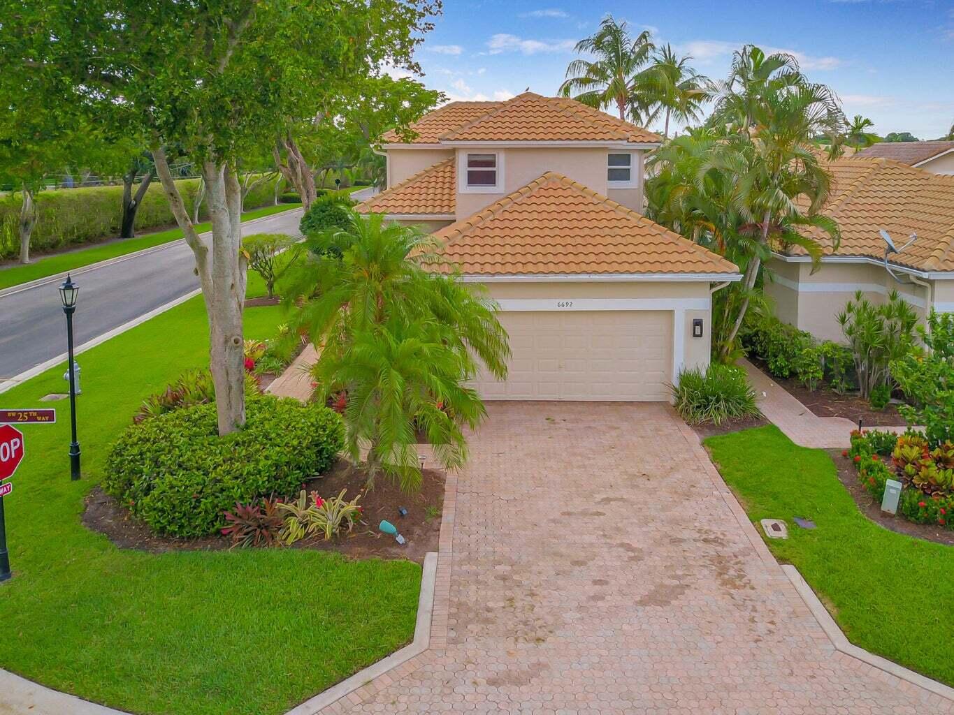 6692 NW 25th Way