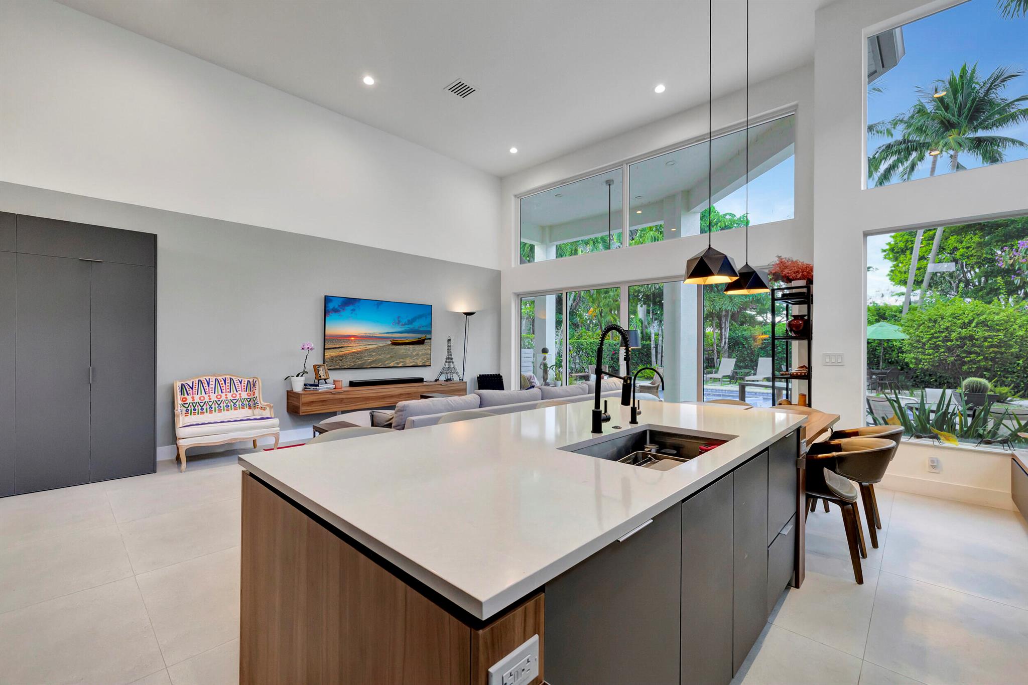 2407 NW 61st Diagonal