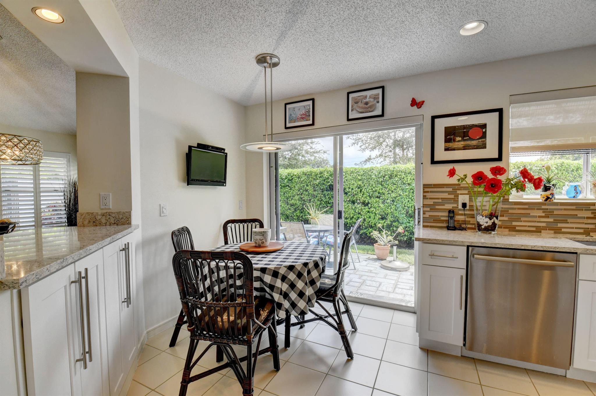 2232 NW 52nd Street