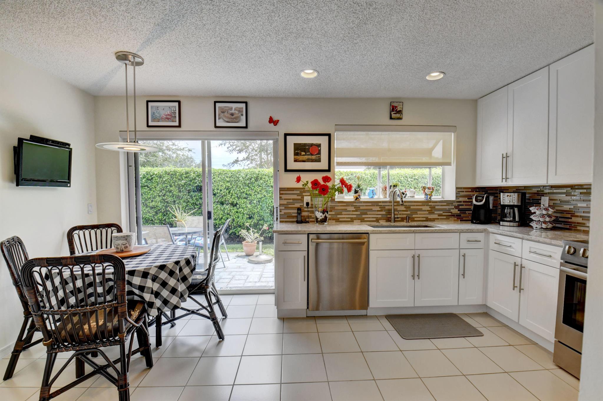 2232 NW 52nd Street