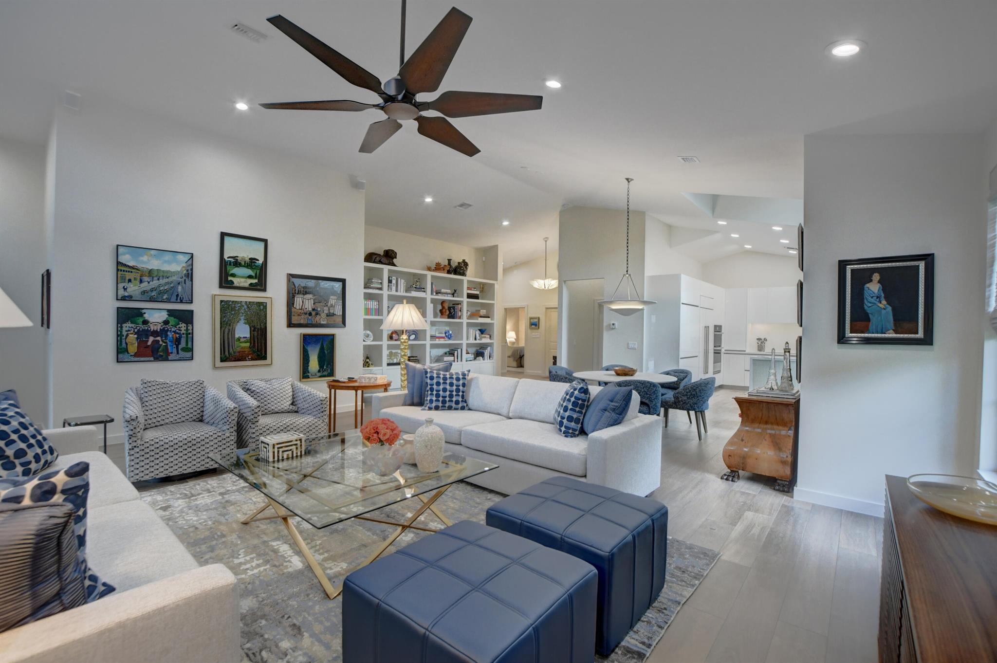 2101 NW 60th Circle