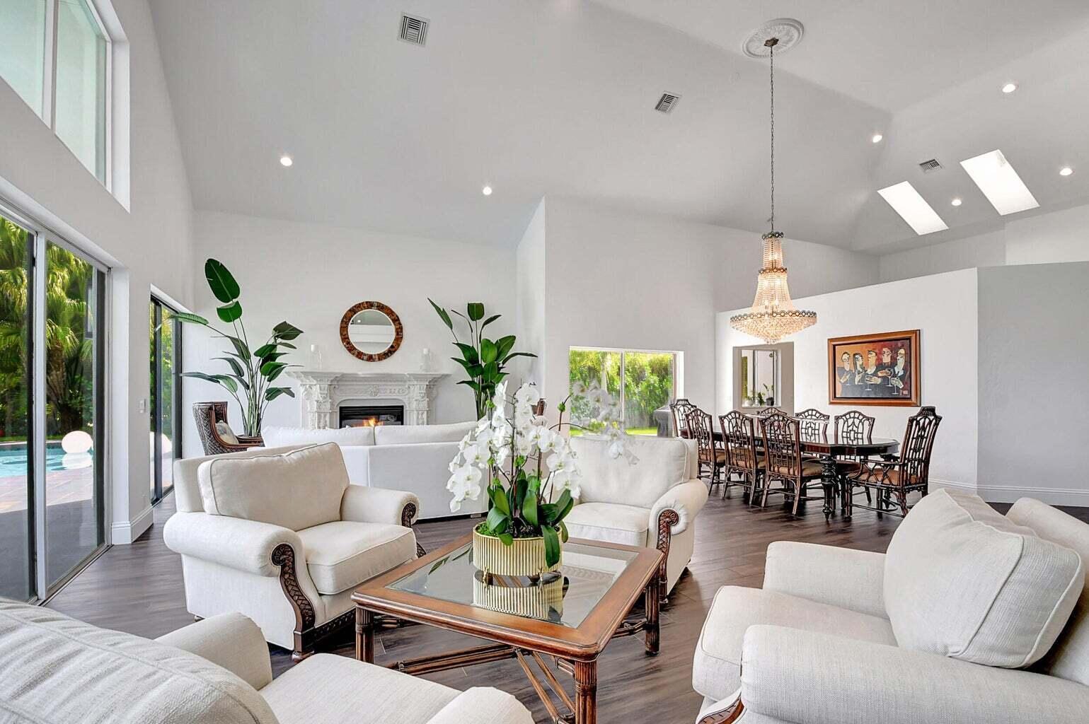 17381 Loch Lomond Way