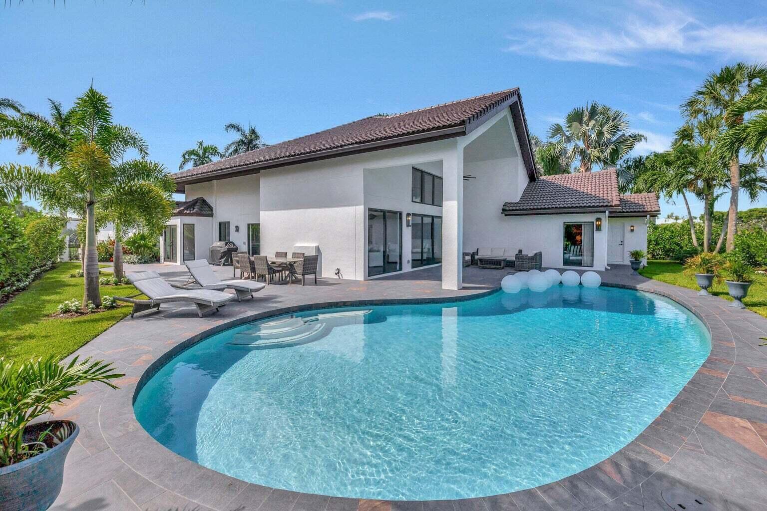 17381 Loch Lomond Way