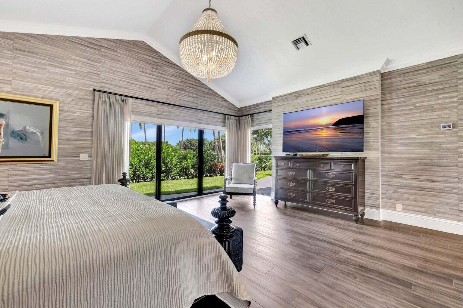 17381 Loch Lomond Way