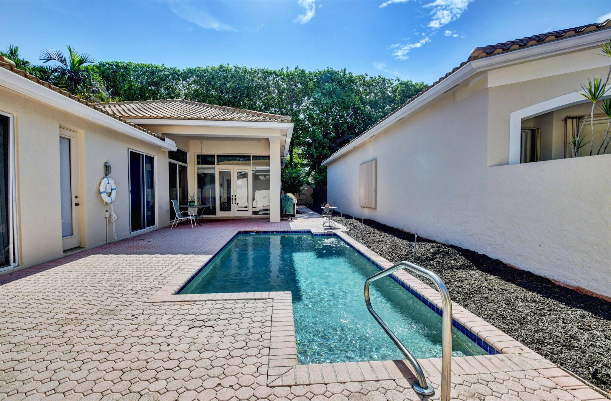 6612 NW 23rd Terrace