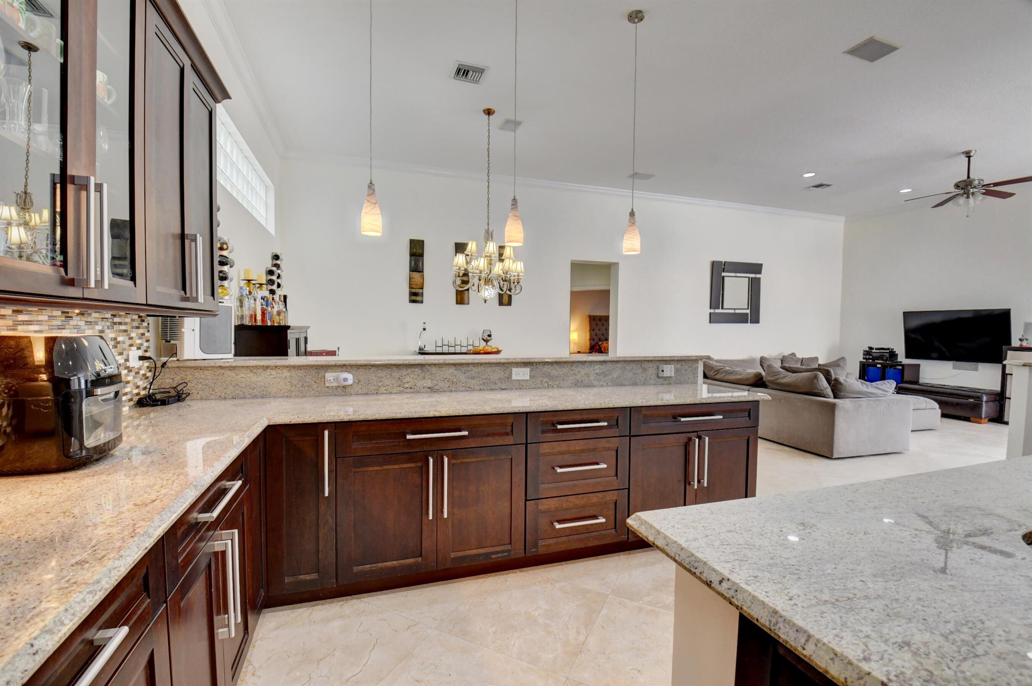 6612 NW 23rd Terrace