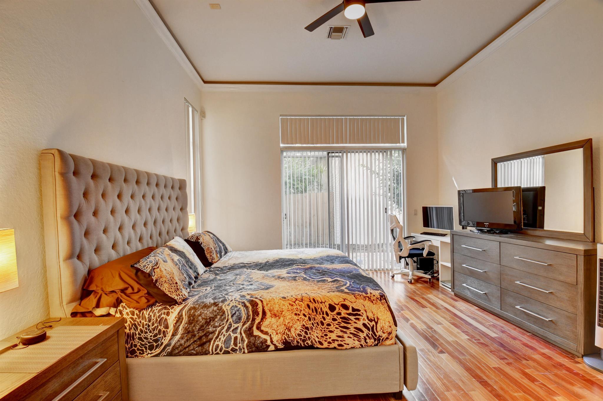 6612 NW 23rd Terrace