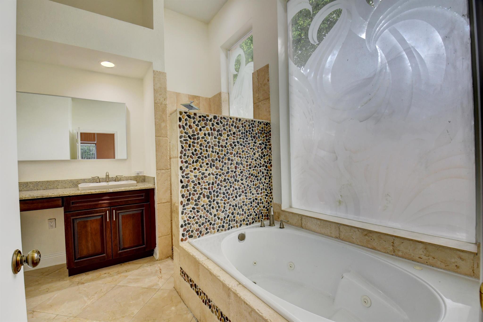 6612 NW 23rd Terrace