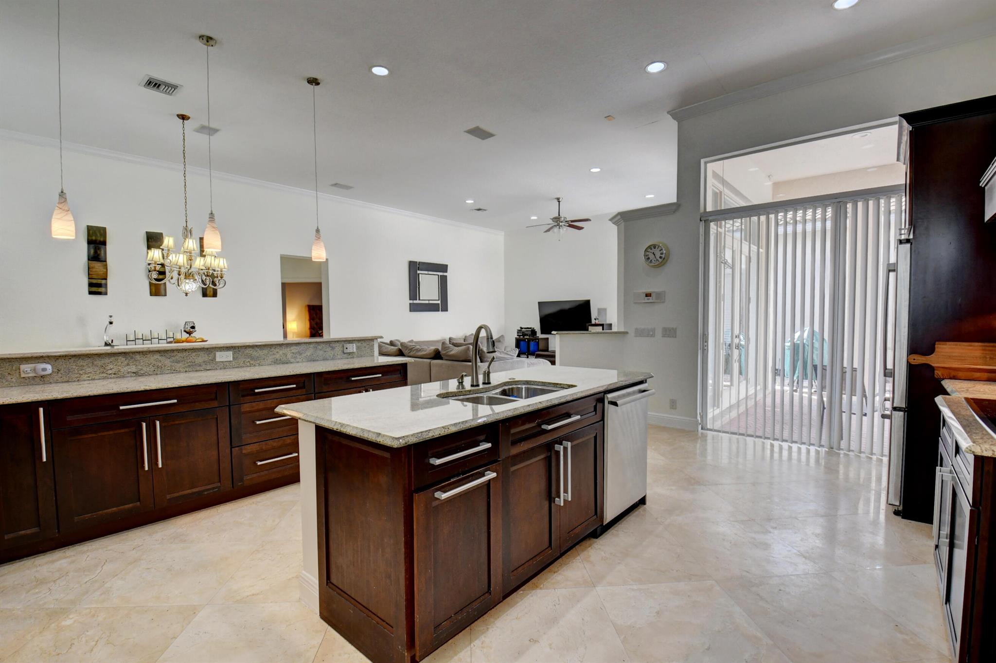 6612 NW 23rd Terrace