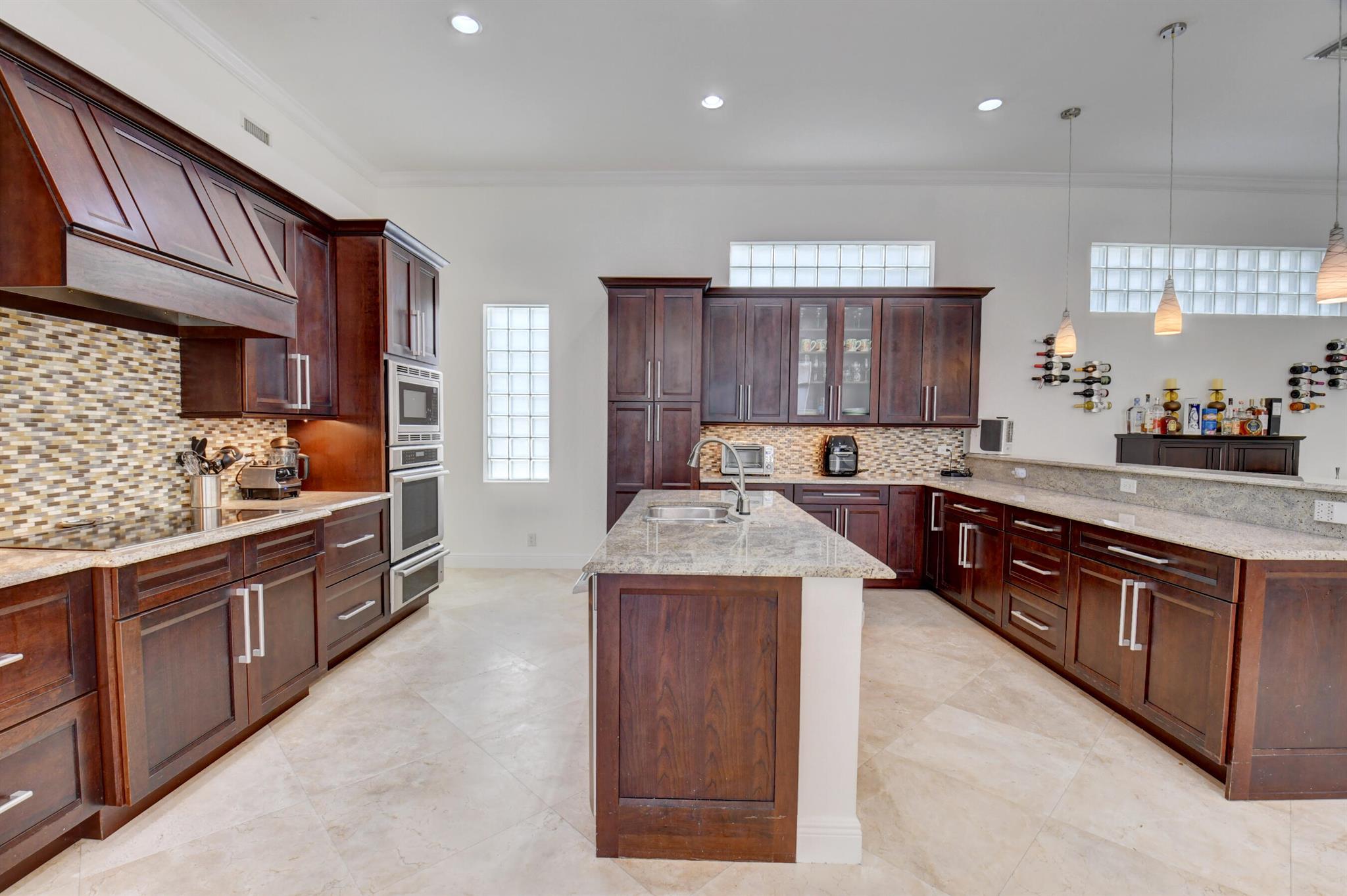 6612 NW 23rd Terrace