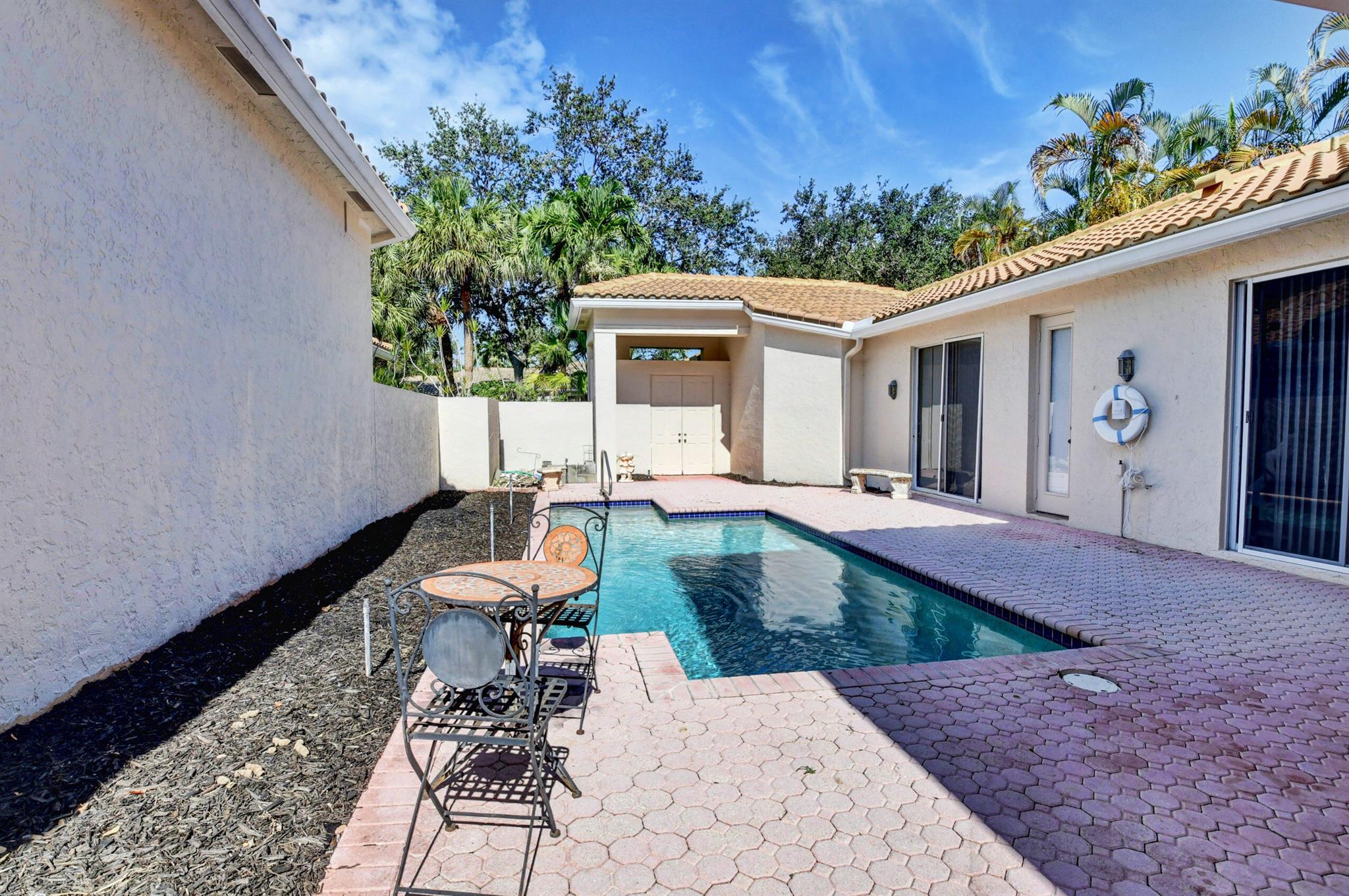 6612 NW 23rd Terrace