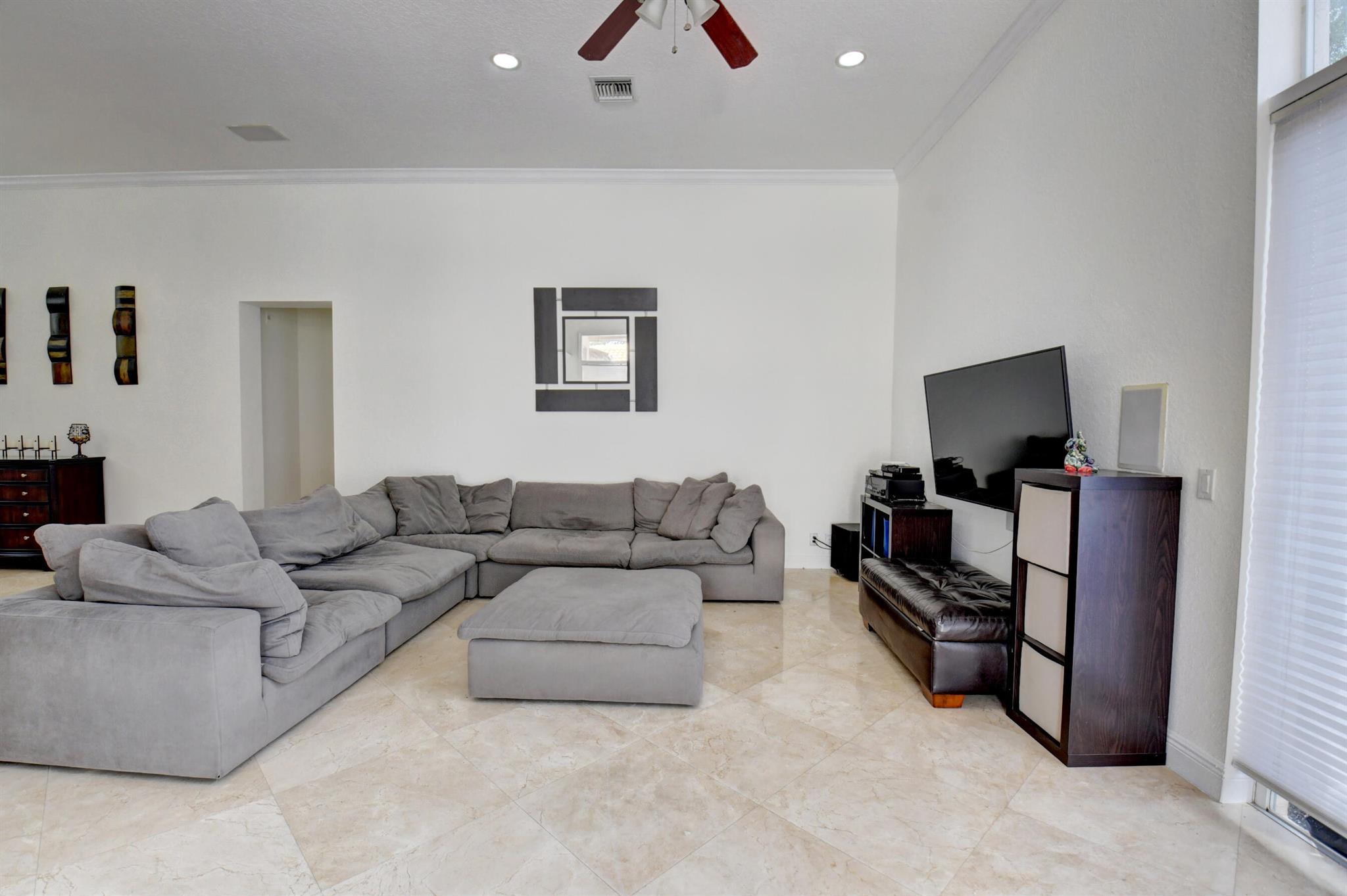 6612 NW 23rd Terrace